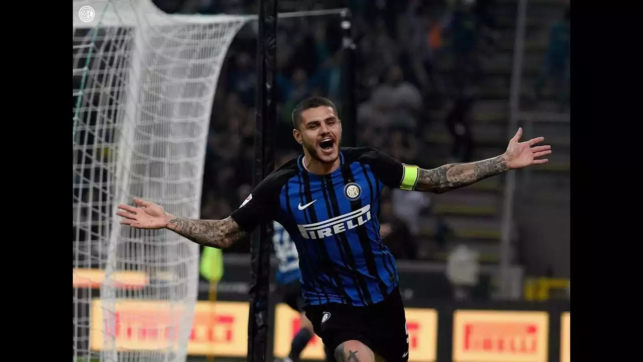 FC Inter Milan performing live