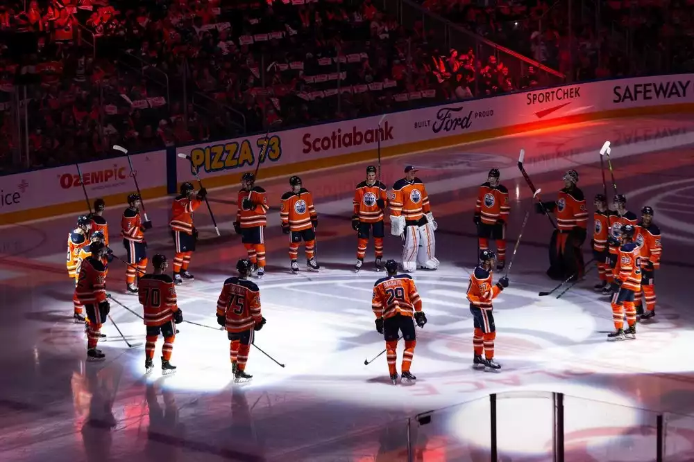 Edmonton Oilers performing live