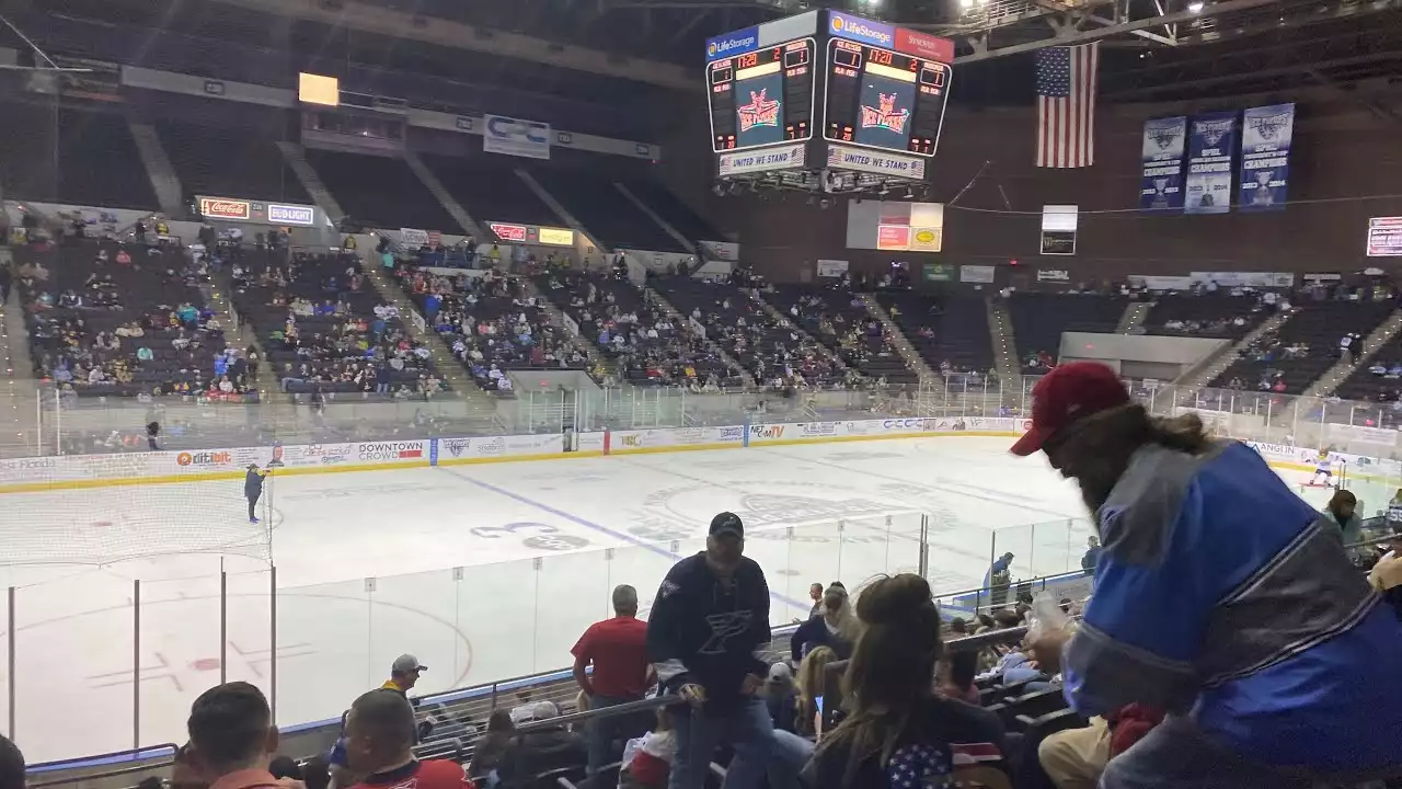 Quad City Storm at Pensacola Ice Flyers performing live at Pensacola Bay Center.